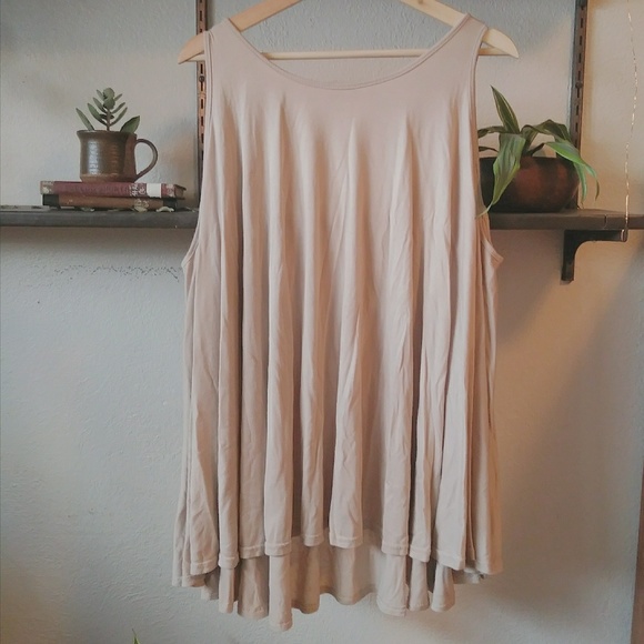 Trapeze Top - Picture 2 of 3